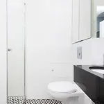 Deluxe Center By Renters * ワルシャワ