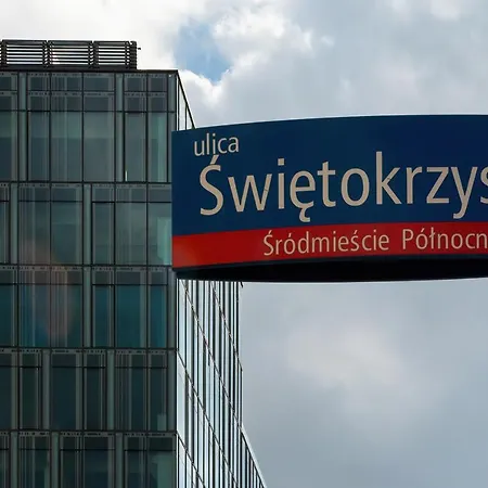 Deluxe Center By Renters * 华沙